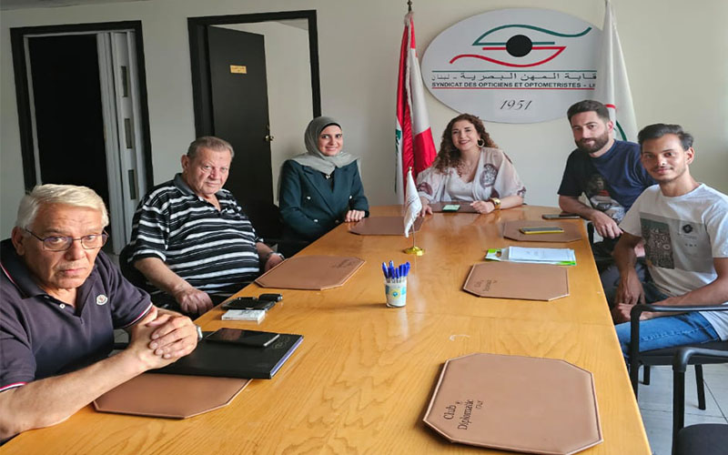 MUBS Students Gift the Optometry Code of Ethics Booklet to the Syndicate of Optometry in Lebanon